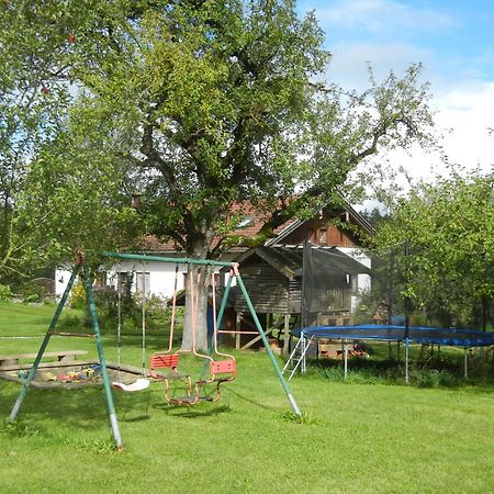 Gilg-Kraeuterhof Apartman Schnaitsee Kültér fotó