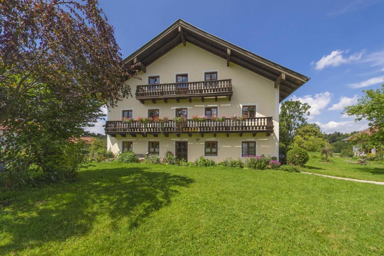 Gilg-Kraeuterhof Apartman Schnaitsee Kültér fotó